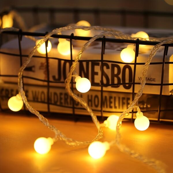 A Spherical String Light with 30 LED Fairy Lights